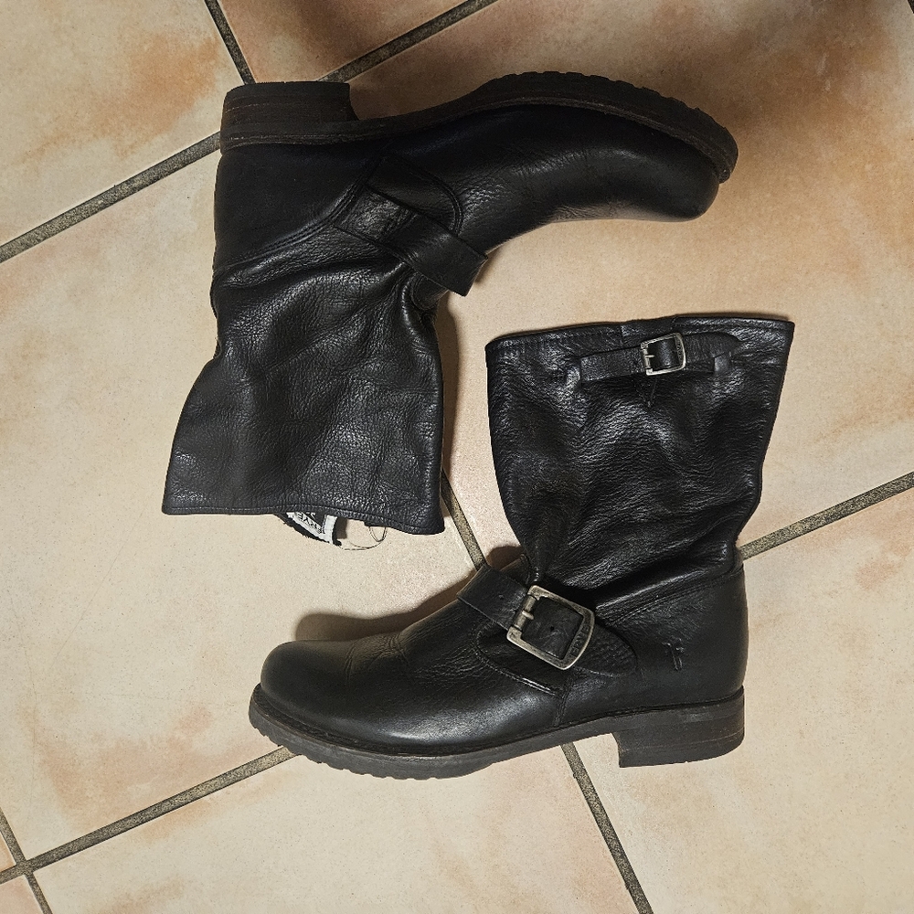 Frye sz 7 Veronica short black slouch moto motorcycle boots leather